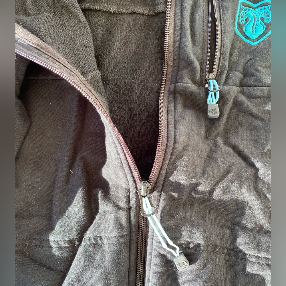 TD Apparel jacket - Picture 3 of 6